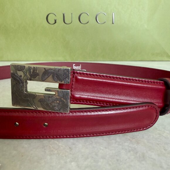 Gucci 709979 Unisex Red Leather Belt with Engraved design G Buckle, 105, 100cm - Picture 11 of 15